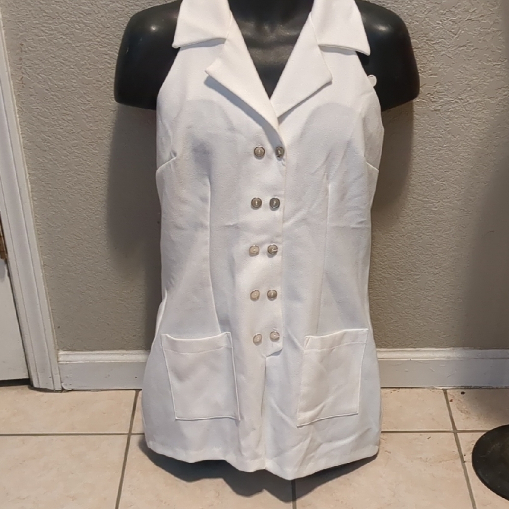 Stylish WHITE Sleeveless ROMPER Button-Up Vest
